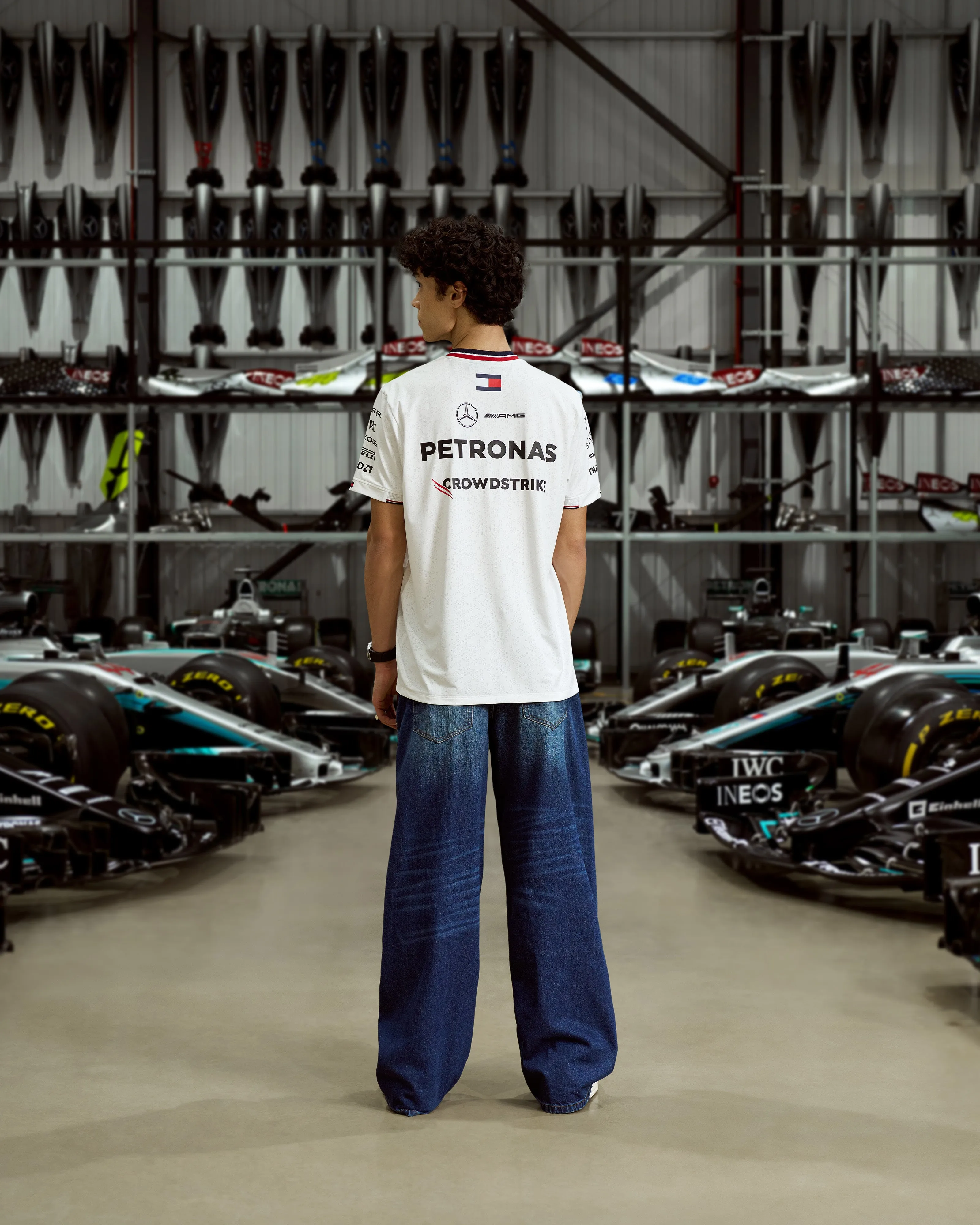 Mens 2024 Team Driver Tee White