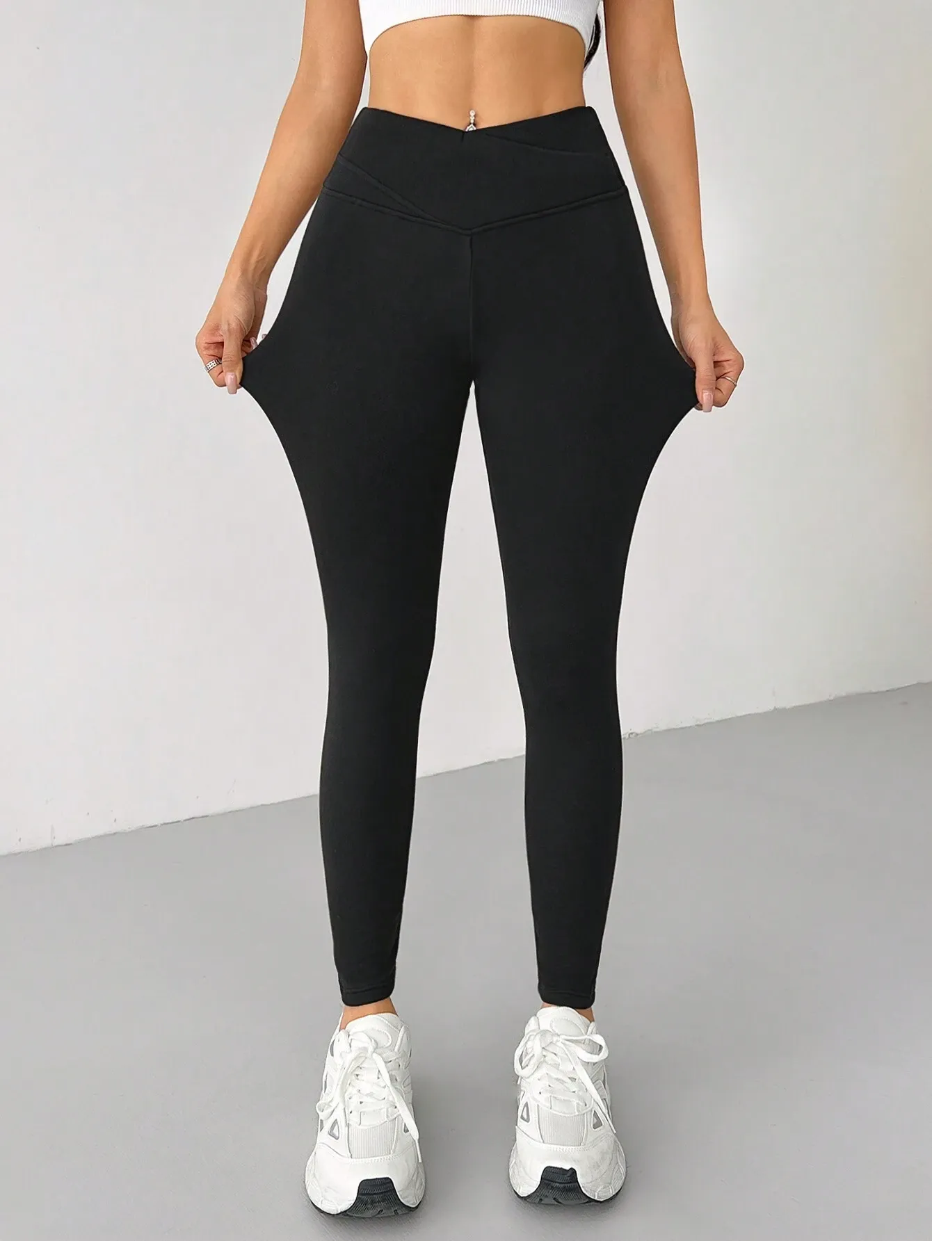 Solid Color Black High Waisted Fleece Leggings
